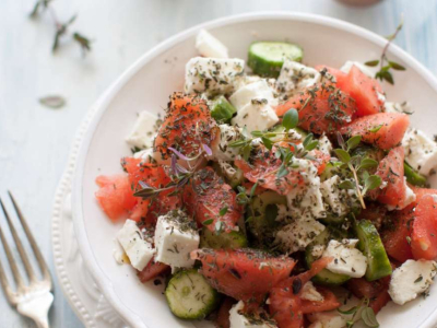 Que vinho escolher para acompanhar uma Salada de Tomate e Feta?